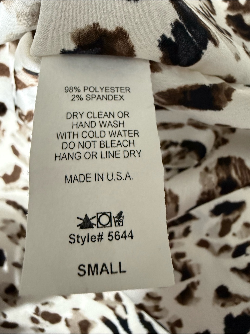 Entro Leopard Print Satin Caftan Dress | V-Neck | Flowy, size small oversized - Picture 13 of 13